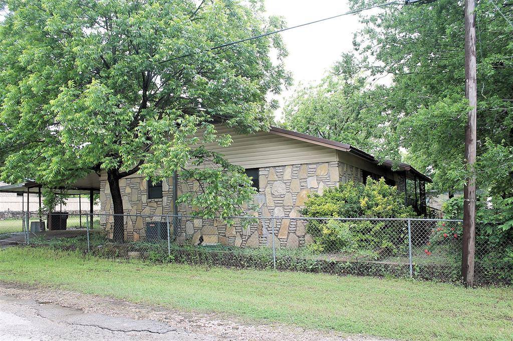 Glen Rose, TX 76043,200 3rd Street