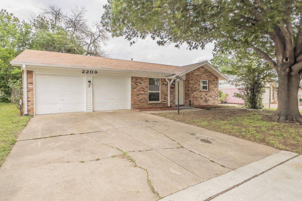 Arlington, TX 76010,2209 Miriam Lane