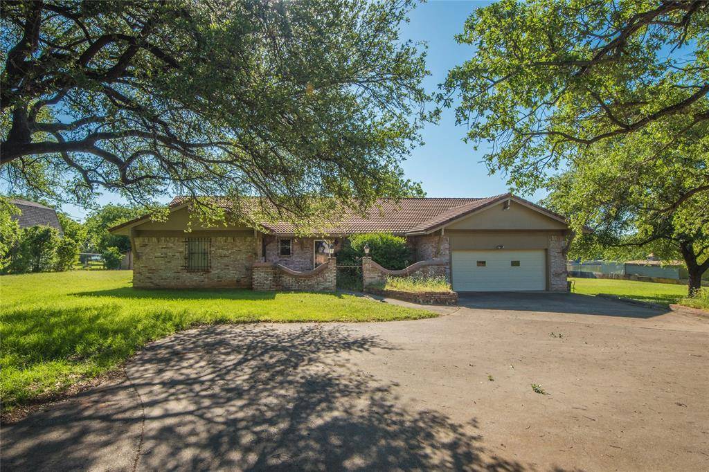 Granbury, TX 76048,400 W Atchley Drive