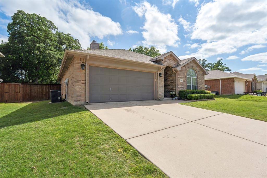 Azle, TX 76020,520 Harbor Crest Road