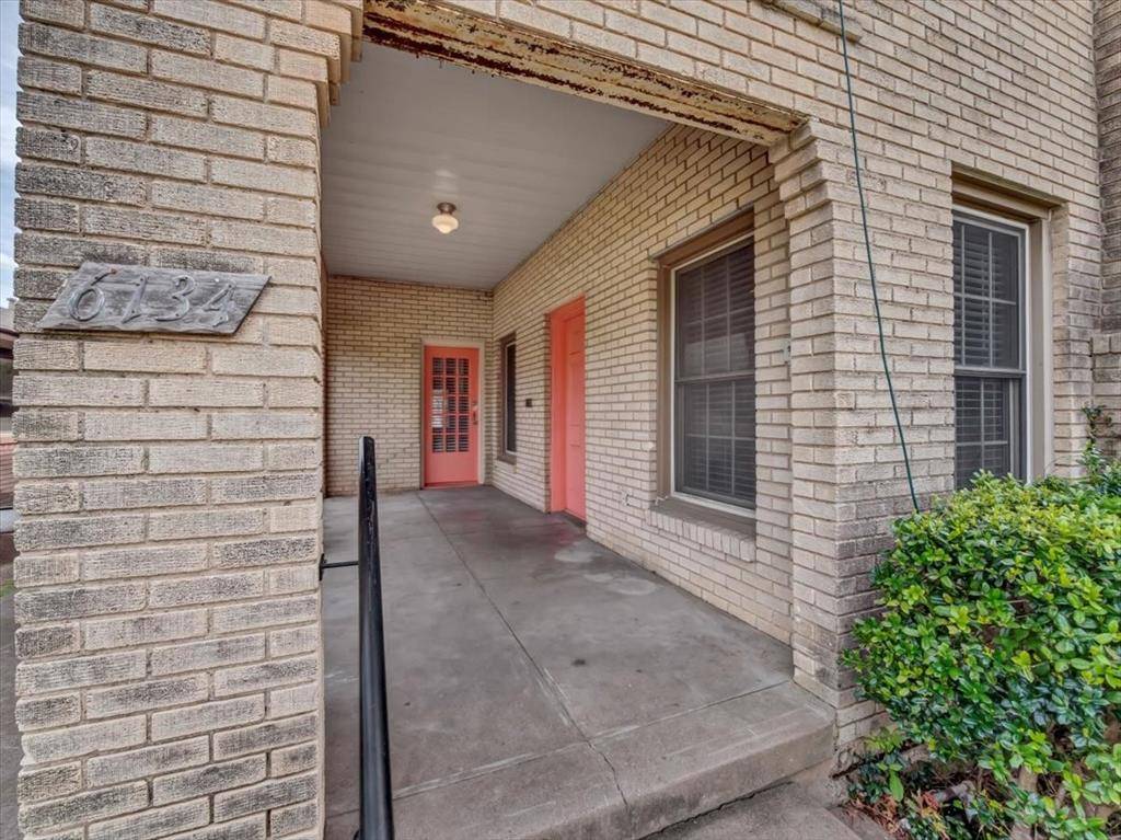 Dallas, TX 75214,6132/6134 Victor Street