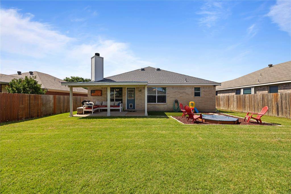 Crowley, TX 76036,1352 Meadowbrook Lane