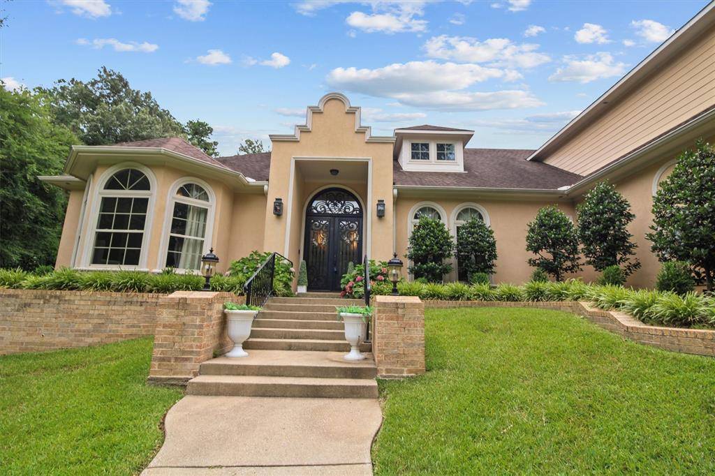 Tyler, TX 75703,1915 Stoneleaf Drive