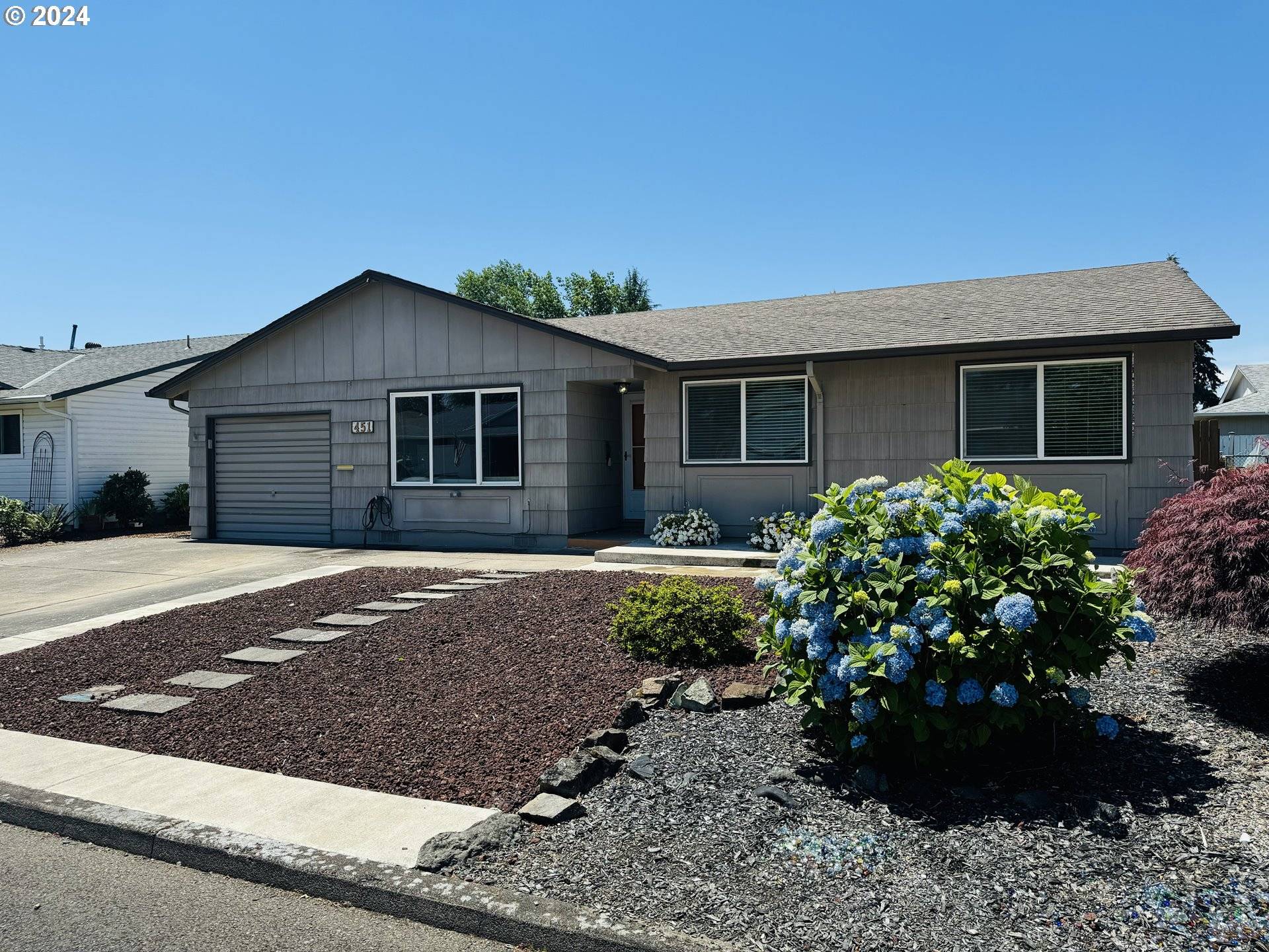 Woodburn, OR 97071,451 E CLACKAMAS CIR