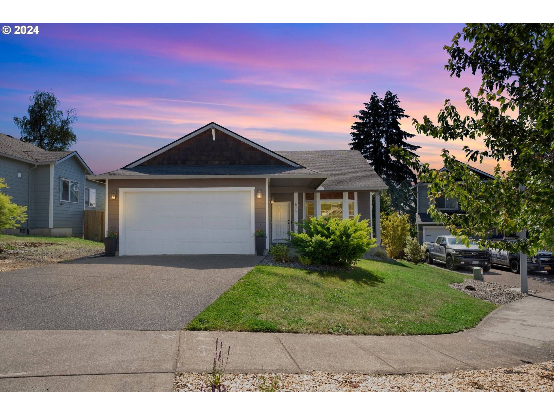 575 NE CADEN CT, Estacada, OR 97023