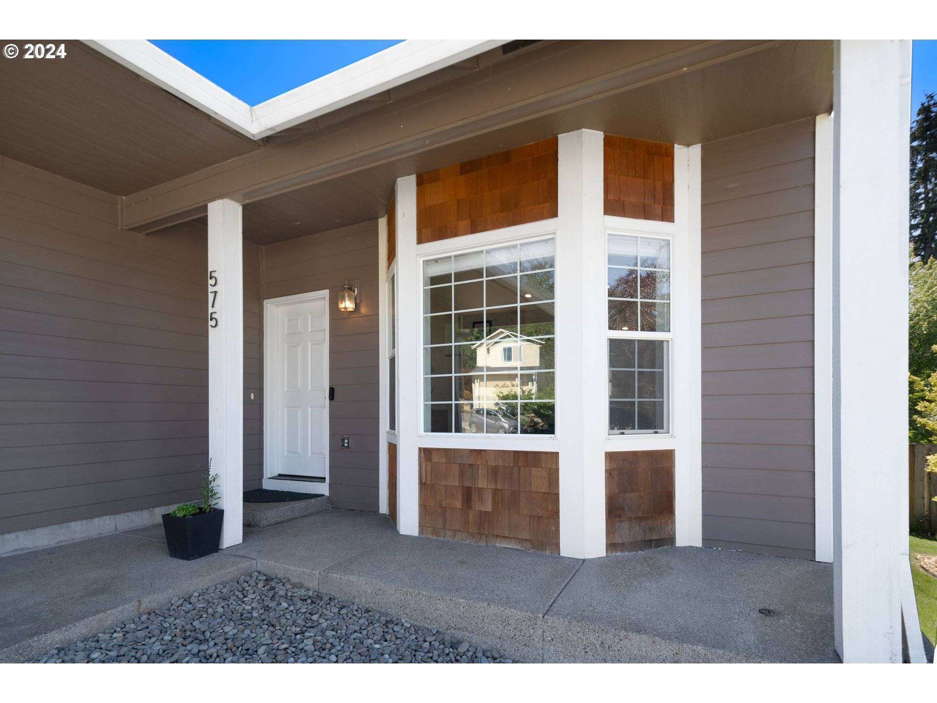 575 NE CADEN CT, Estacada, OR 97023