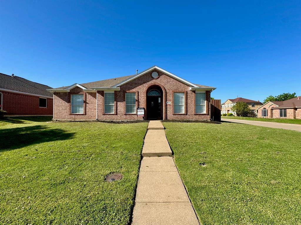 Desoto, TX 75115,829 Longleaf Drive