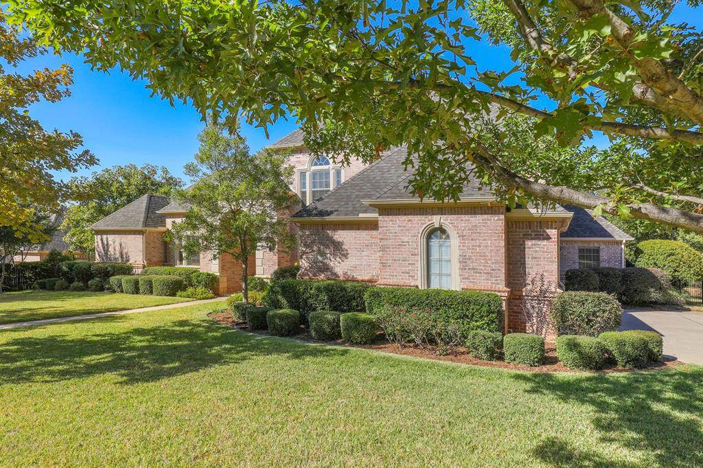 Southlake, TX 76092,1108 Merlot Drive