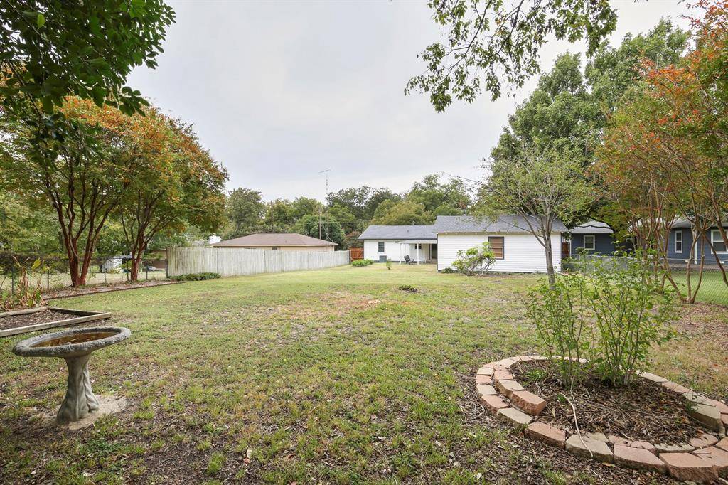 Mckinney, TX 75069,811 1/2 Cedar Street