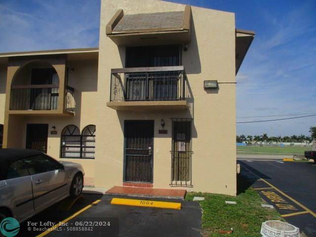 Hialeah, FL 33014,1064 W 79th St  #36