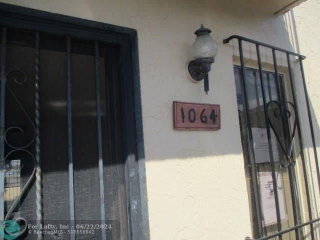 Hialeah, FL 33014,1064 W 79th St  #36