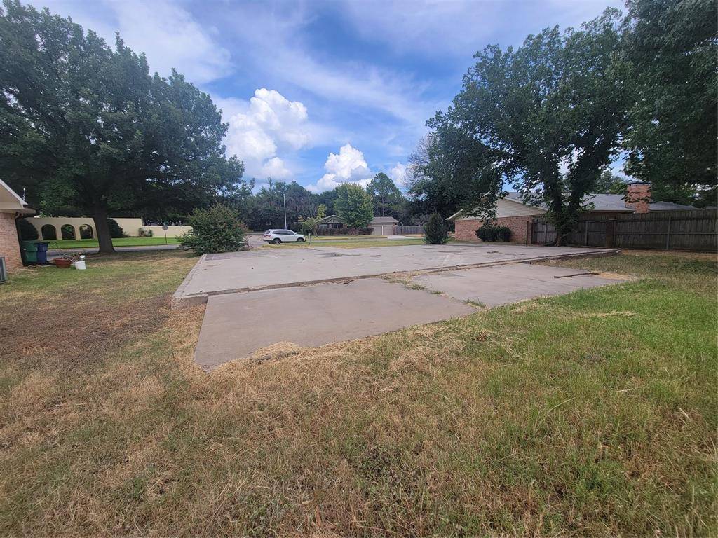 Graham, TX 76450,1312 South Rodgers Drive