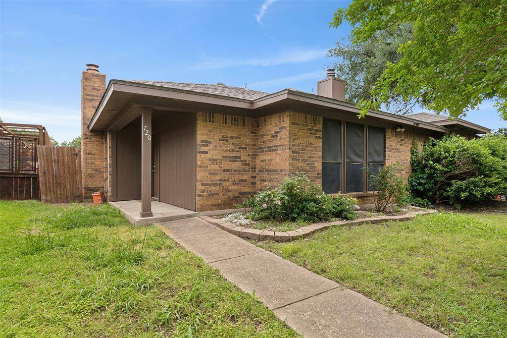 Grapevine, TX 76051,720 Michol Street