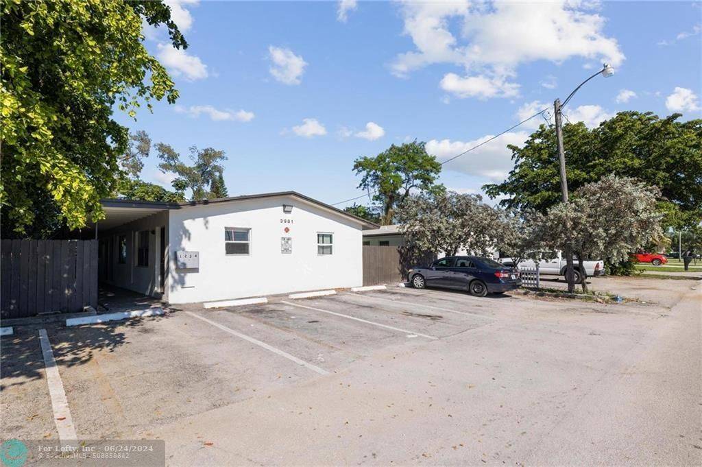 Fort Lauderdale, FL 33312,Address not disclosed