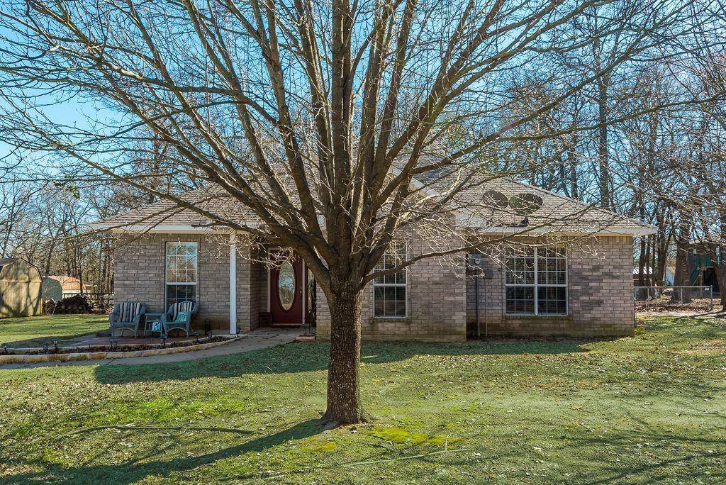 Streetman, TX 75859,422 Susan Grove