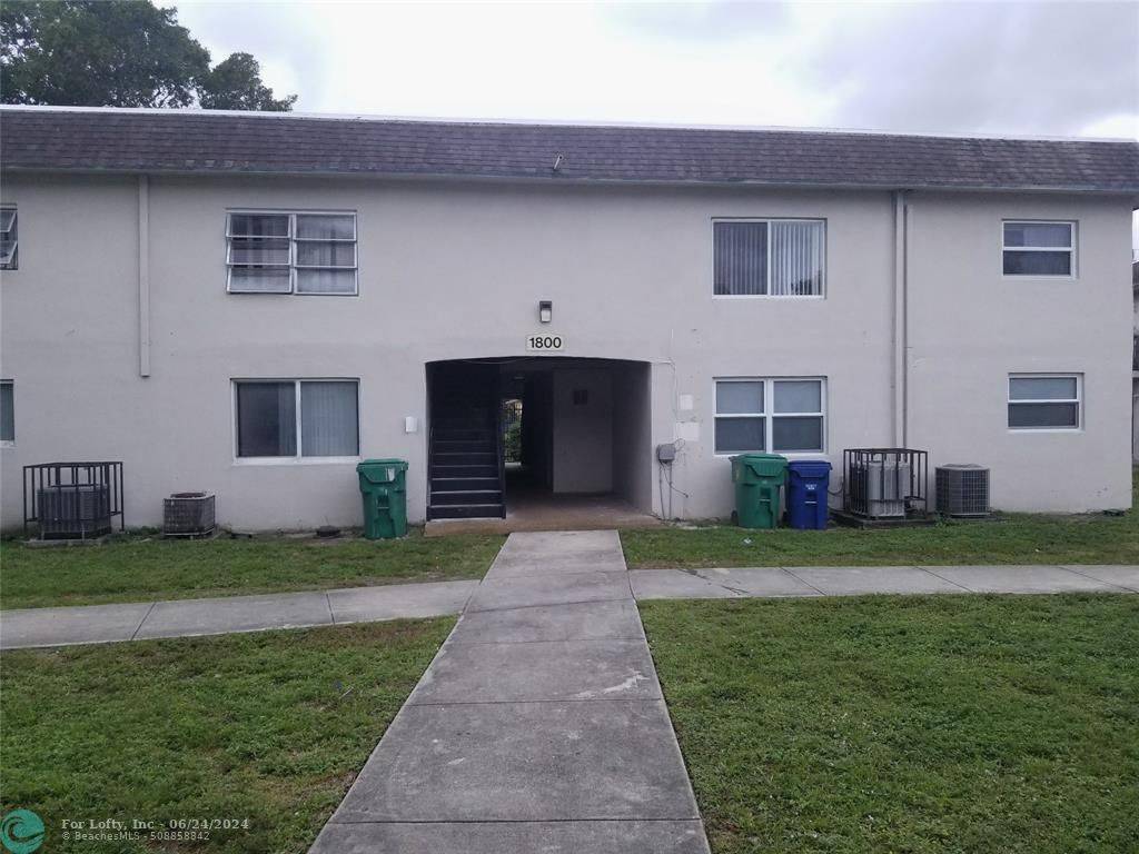 Lauderhill, FL 33313,1800 NW 55th Ave  #U3