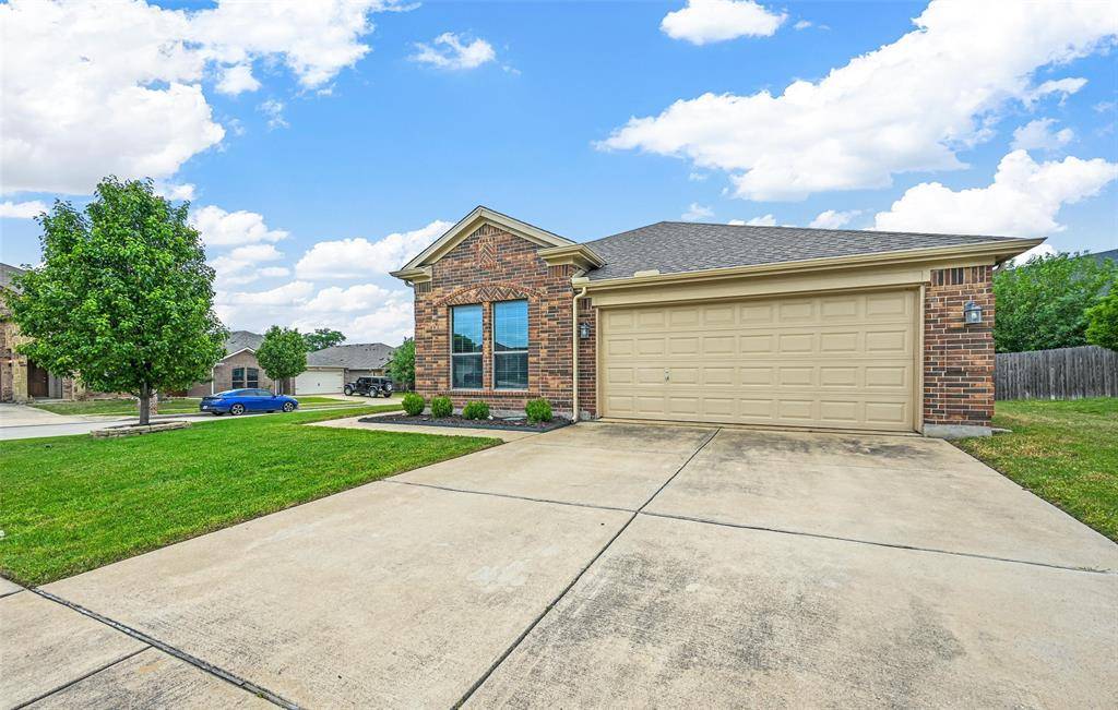 Fort Worth, TX 76177,1525 Grassy View Drive