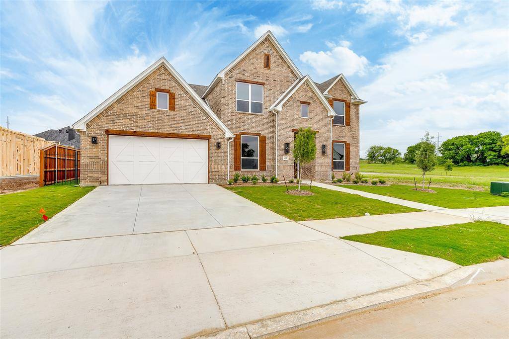 Haslet, TX 76052,608 Bluff Point