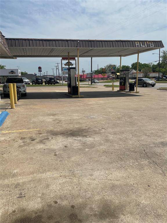 Terrell, TX 75160,700 W Moore Avenue