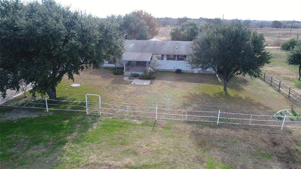 Powell, TX 75153,6041 County Road 0191