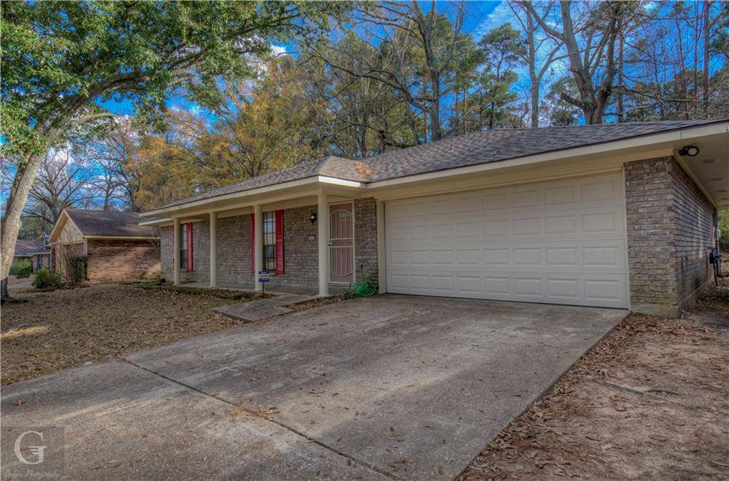 Shreveport, LA 71108,906 Lazywood Lane