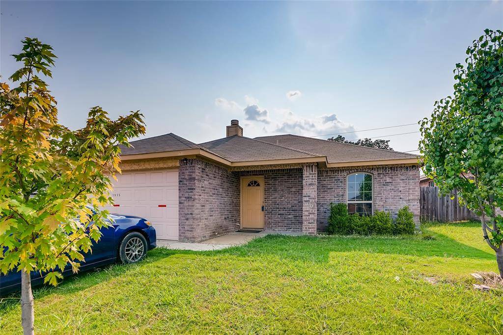 Dallas, TX 75217,1935 Naira Drive