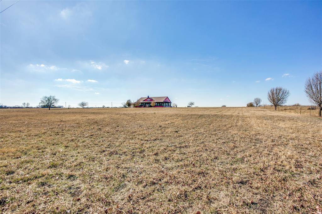 Bonham, TX 75418,2863 County Road 4145