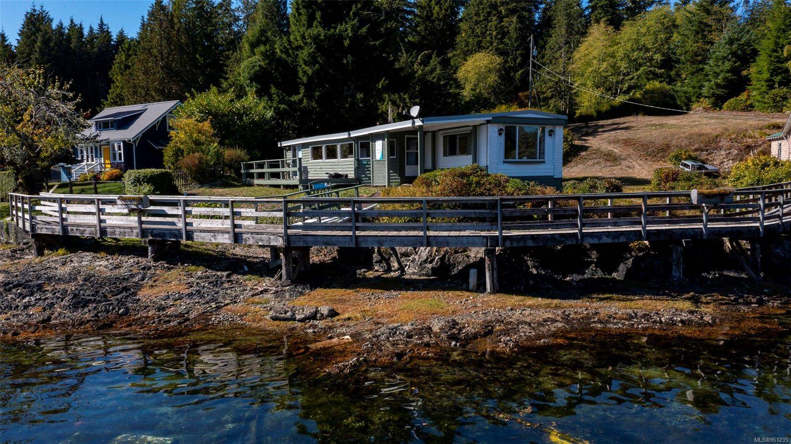 Bamfield, BC V0R 1B0,237 Bamfield Boardwalk Ave