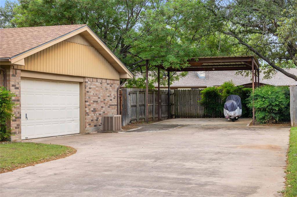 Brownwood, TX 76801,107 Ivanhoe Lane