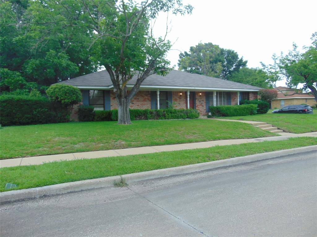 Ennis, TX 75119,1606 Lexington Drive