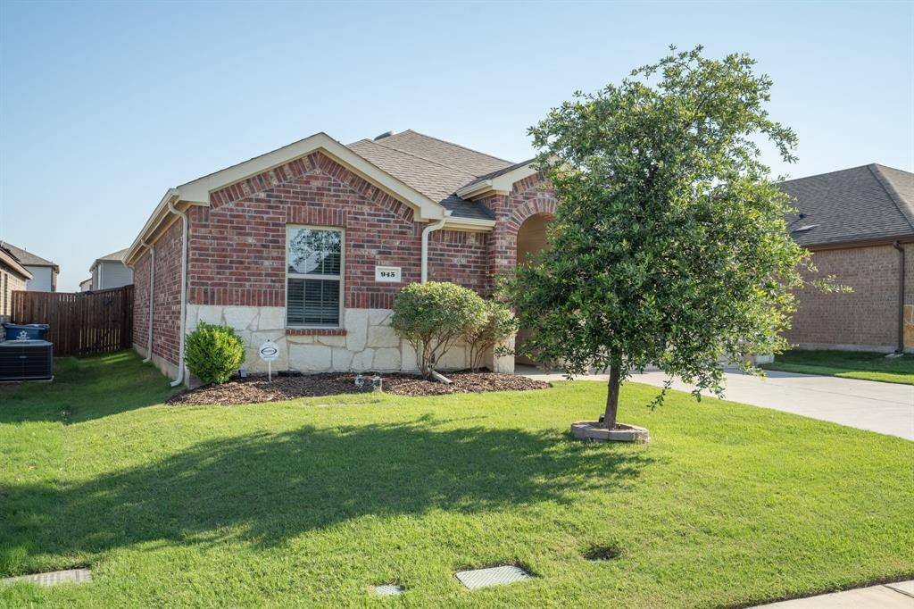 Aubrey, TX 76227,945 Alton Drive