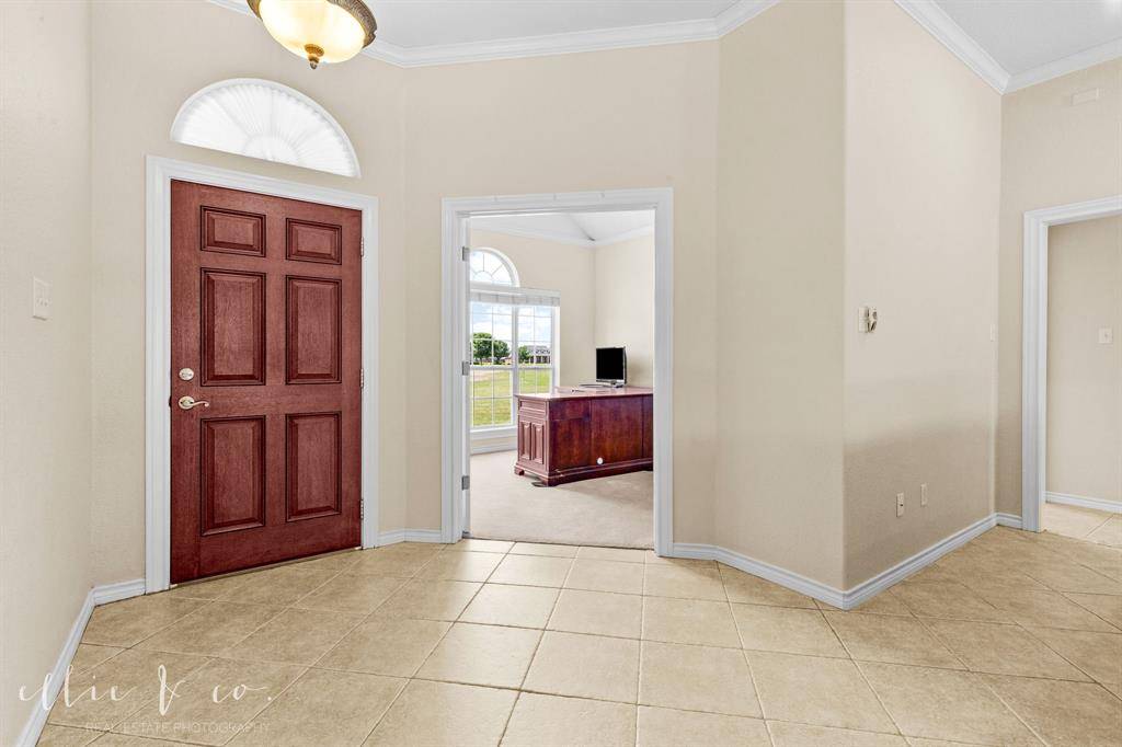 Abilene, TX 79602,233 Sawbuck Trail