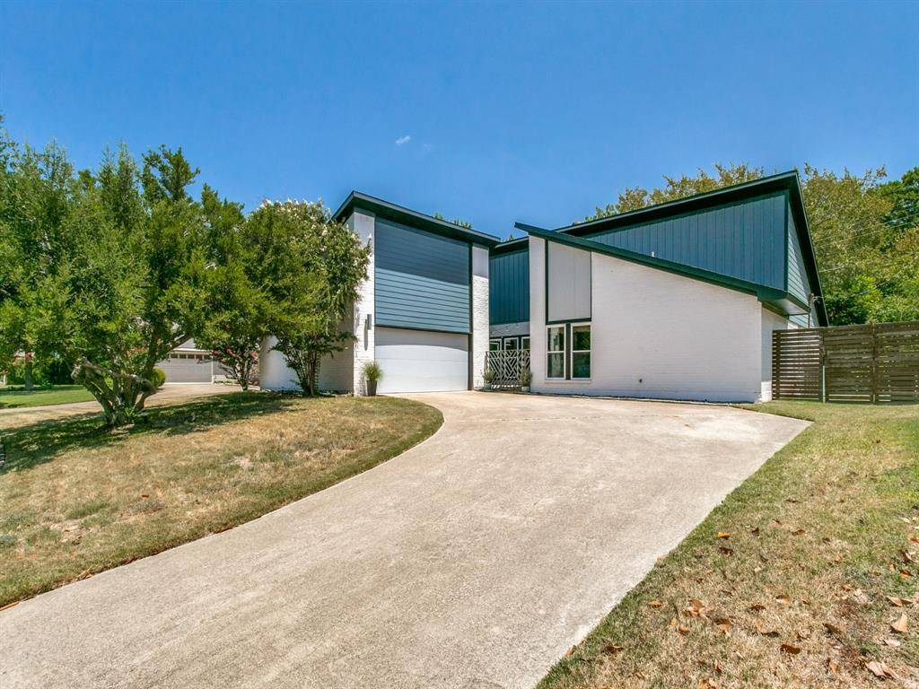 Grapevine, TX 76051,2806 N. Creekwood Drive