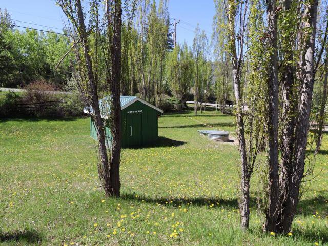 3998 AGATE BAY RD, Barriere, BC V0E 2E0