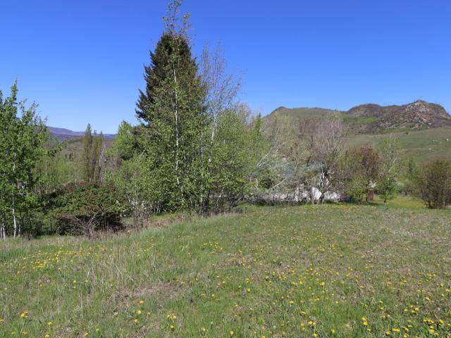 3998 AGATE BAY RD, Barriere, BC V0E 2E0