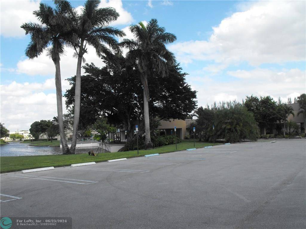 Fort Lauderdale, FL 33319,5980 NW 64th Ave  #210