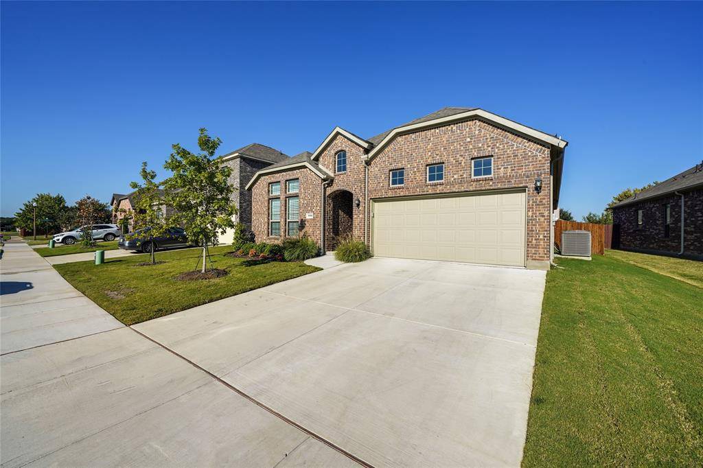 Denton, TX 76226,9508 Meadowpark Drive