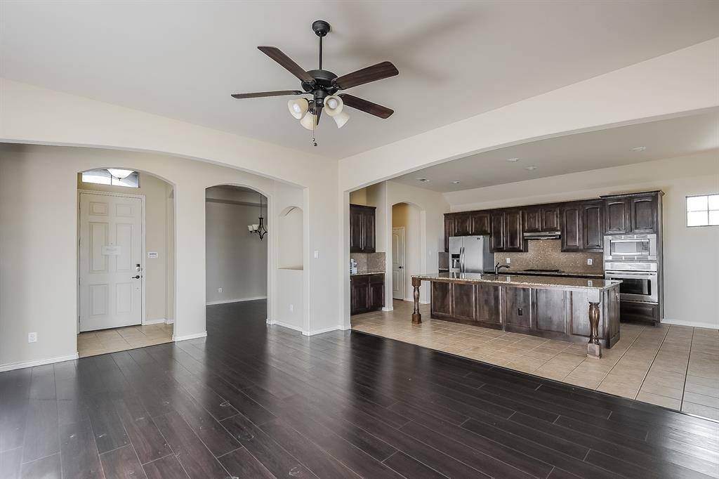 Desoto, TX 75115,400 Turnstone Court