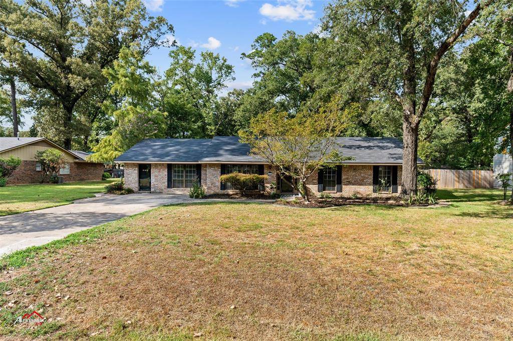 Haughton, LA 71037,8405 Dogwood Trail