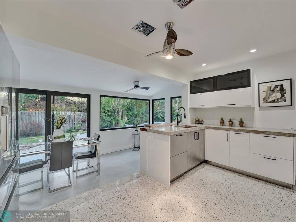 Wilton Manors, FL 33334,533 NE 27th Dr