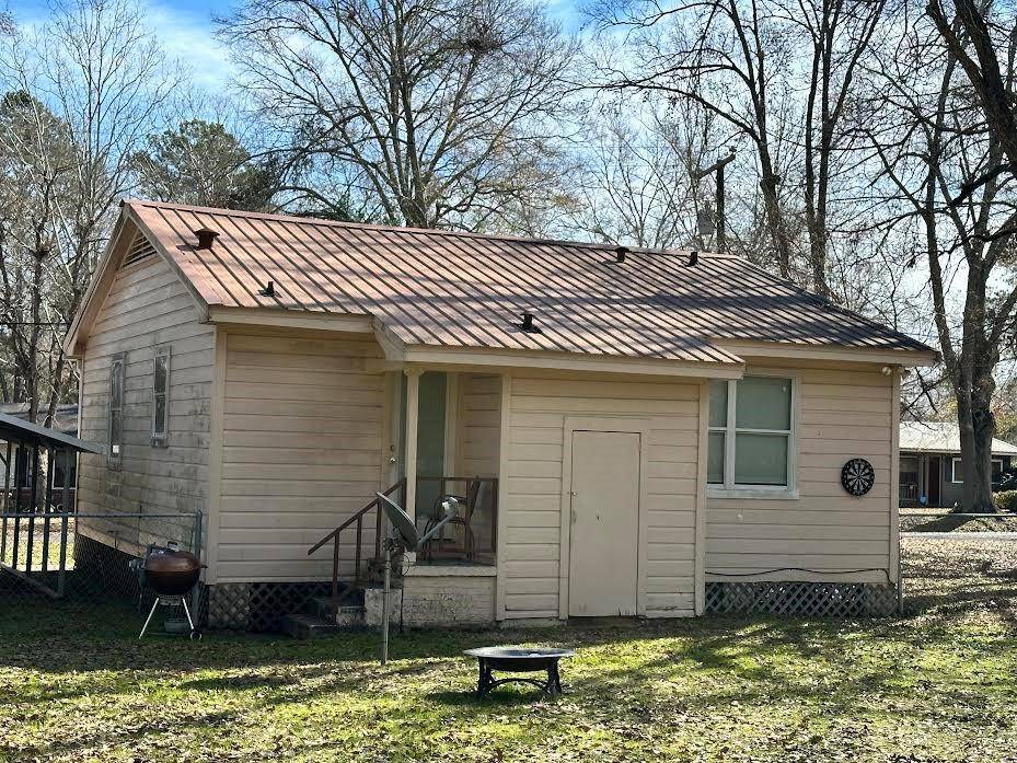 Mansfield, LA 71052,908 Susan Street