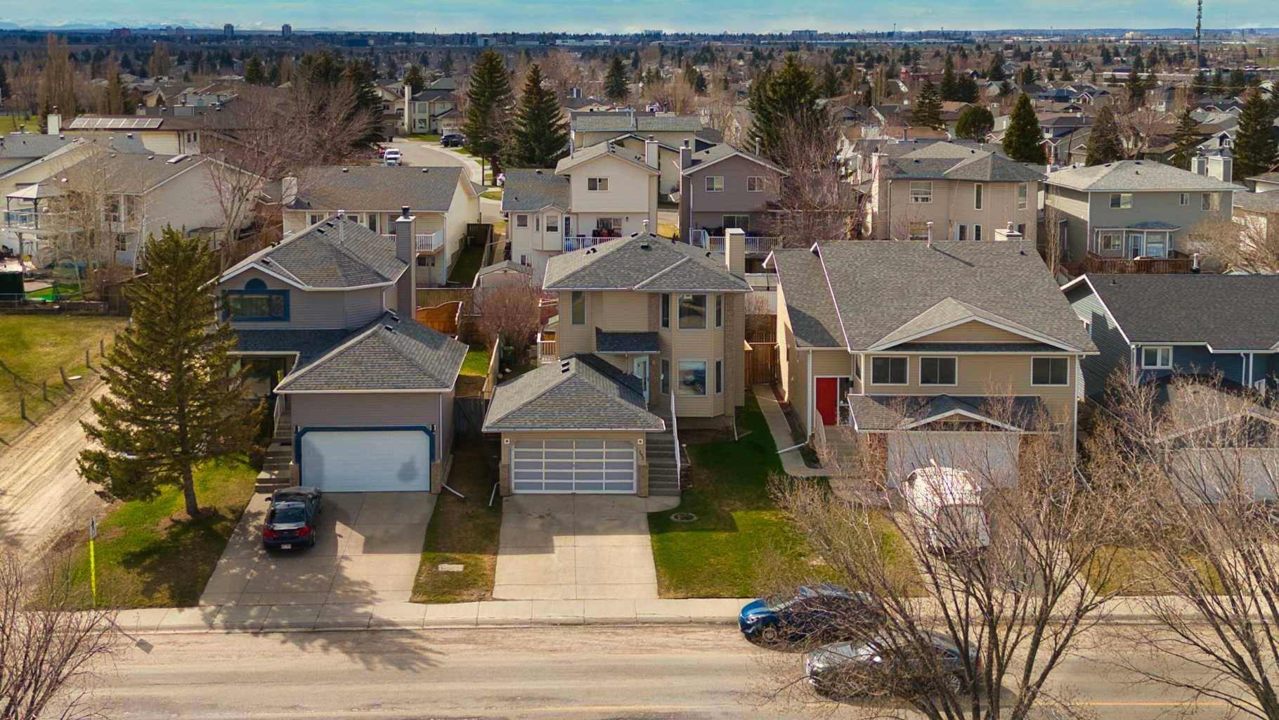 Calgary, AB T2C3W9,193 riverglen DR SE