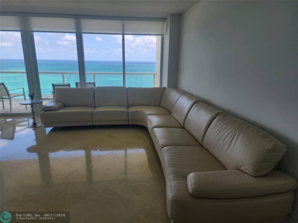 Miami Beach, FL 33141,7330 Ocean Ter  #22-B