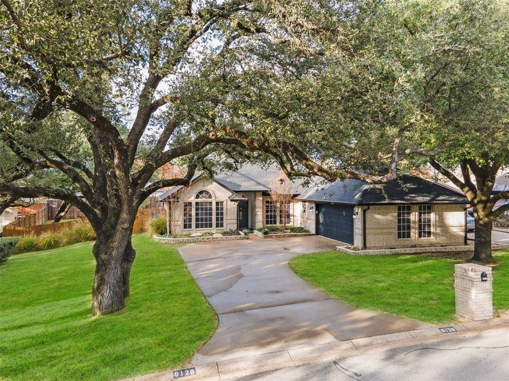 Fort Worth, TX 76179,9128 Timber Oaks Drive