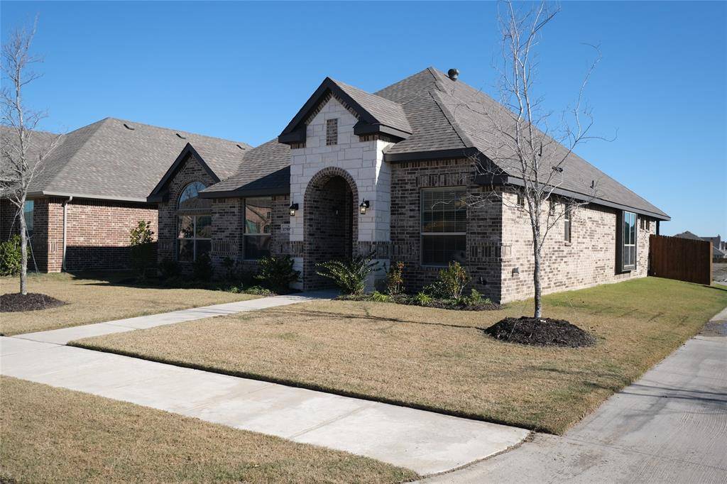 Waxahachie, TX 75165,1700 Overland Drive