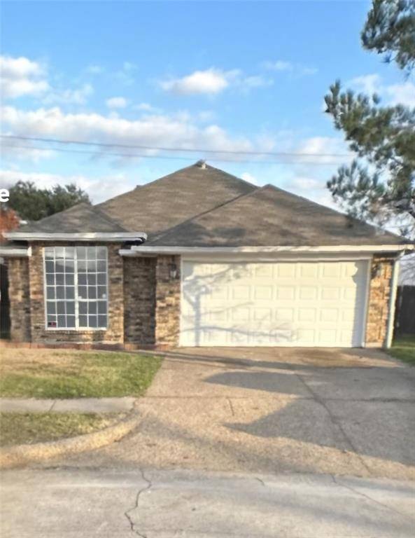 Arlington, TX 76018,5807 Lakeway Court