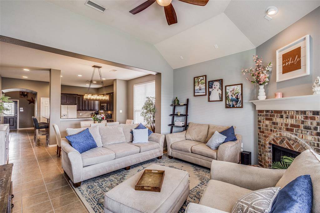 Little Elm, TX 75068,609 Hummingbird Drive