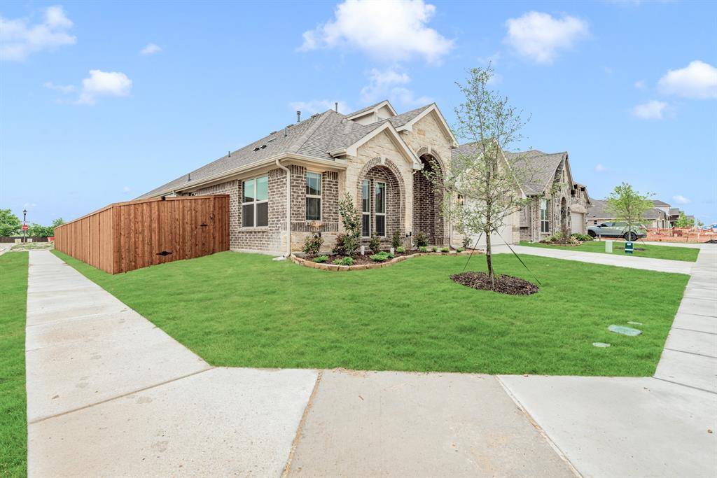 Justin, TX 76247,1001 Moss Grove Trail