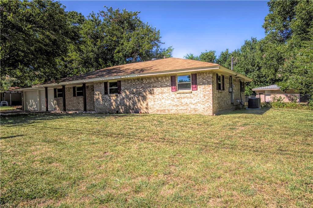 Bowie, TX 76230,311 E Wilbarger Street