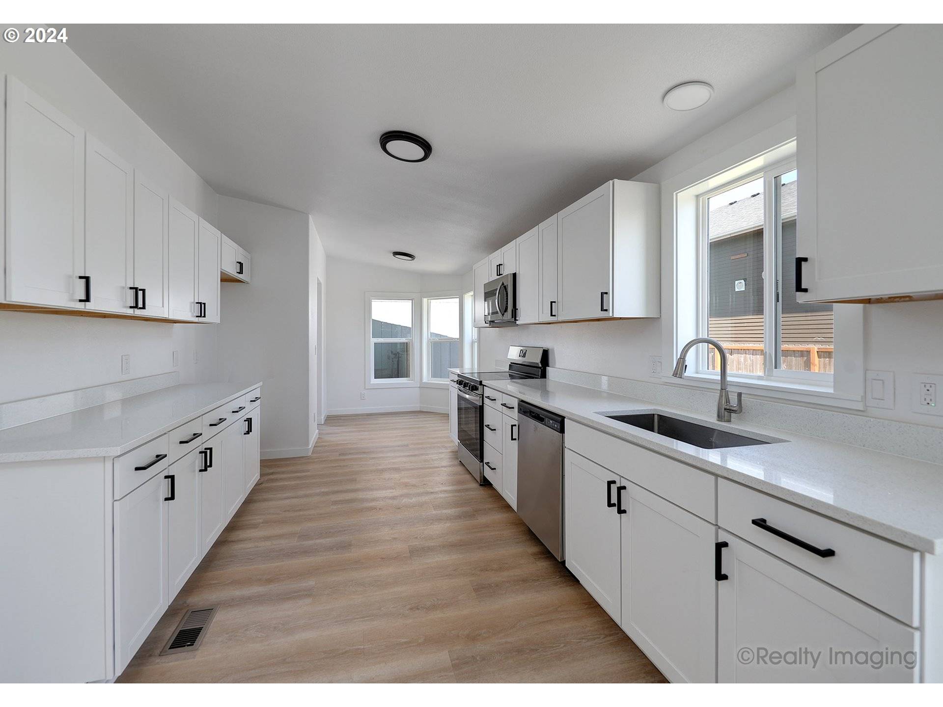 Woodburn, OR 97071,1526 GRANITE ST